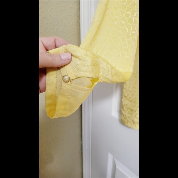 🌿Vintage 80s Pendleton Blouse - Women's Large - Embossed Boho Chic Top - Picture 7 of 12